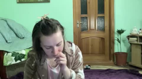 Snapshot of proud_sweet_21 chatting on December 2025 12:07:01 AM proud sweet 21 online show from December 2025 12:07:01 AM