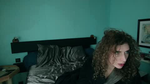 prxscillia_tx online show from January 2025 12:58:02 PM