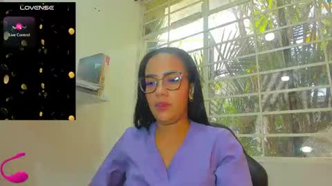 Snapshot of psique_naughty2 chatting on January 2025 12:06:02 PM psique_naughty2 online show from January 2025 12:06:02 PM