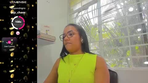 Snapshot of psique_naughty2 chatting on March 2025 03:37:01 PM psique_naughty2 online show from March 2025 03:37:01 PM