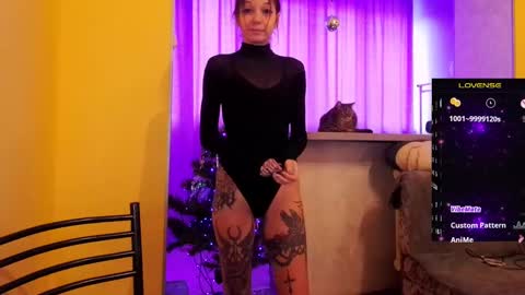 LUCY -----    online show from January 2025 10:22:01 AM