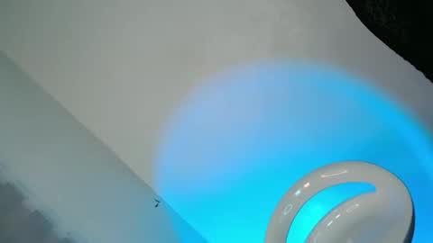 Snapshot of public_slut_cam chatting on May 2026 10:49:02 PM public_slut_cam online show from May 2026 10:49:02 PM