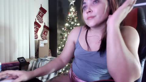 Snapshot of puddinforlife chatting on December 2024 03:24:01 AM Krystle online show from December 2024 03:24:01 AM