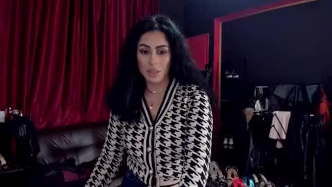 MissPuffyLove online show from November 2025 10:42:02 PM