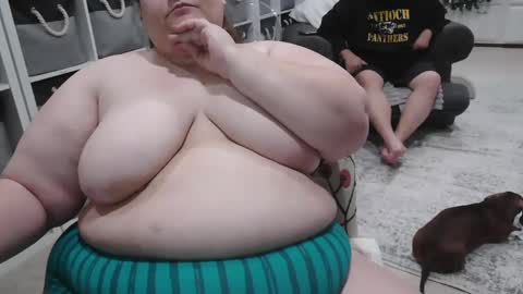 Snapshot of pugglelover chatting on January 2025 11:59:01 AM Puggie - online show from January 2025 11:59:01 AM