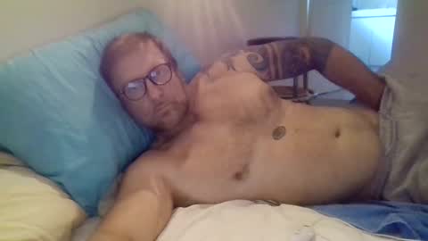Snapshot of pulllin4u chatting on May 2026 07:48:01 AM pulllin4u online show from May 2026 07:48:01 AM