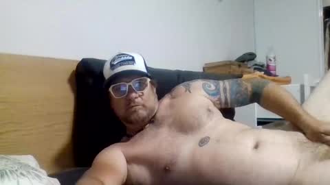 Snapshot of pulllin4u chatting on June 2026 08:40:02 AM pulllin4u online show from June 2026 08:40:02 AM