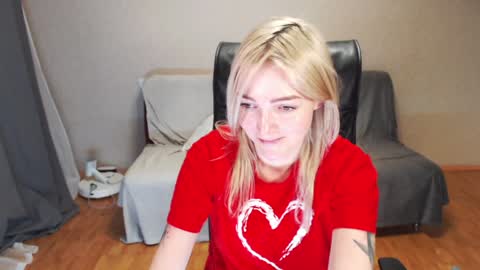 Polly online show from December 2024 02:57:02 PM