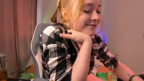 Snapshot of pumbazaebumba chatting on April 2026 12:26:02 PM Alisa lack of vitamin D online show from April 2026 12:26:02 PM