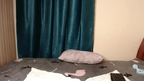 Snapshot of pure_seductive1202 chatting on March 2026 11:54:02 PM Essy online show from March 2026 11:54:02 PM