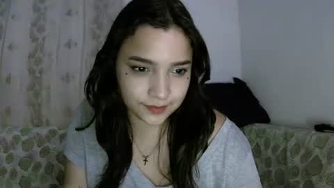 Snapshot of purple_23 chatting on December 2025 06:53:02 AM Lizzy online show from December 2025 06:53:02 AM