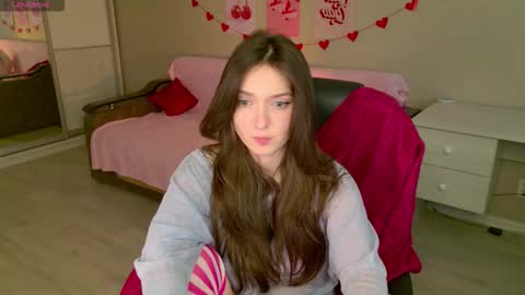 Bella online show from November 2025 05:41:01 AM