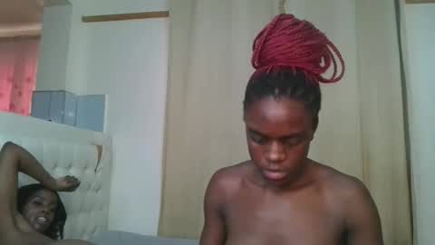 purple_honey1 online show from April 2026 06:25:02 AM