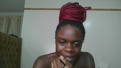 purple_honey1 online show from April 2026 06:23:02 PM