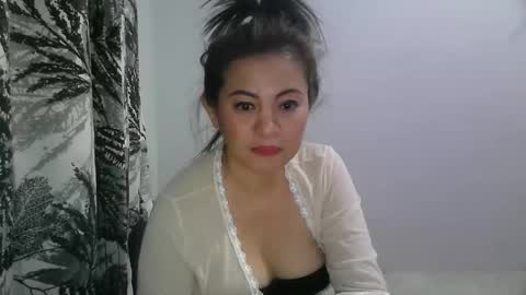 Athena online show from May 2026 04:47:02 PM