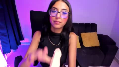 MEGANNNN online show from March 2026 05:44:01 AM