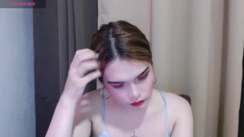 Cathy online show from December 2025 12:04:02 AM