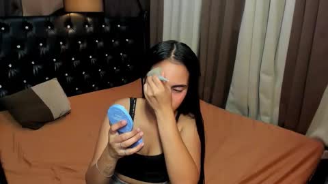 Anna online show from March 2026 06:26:02 PM