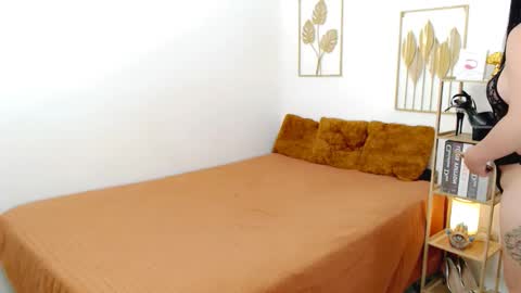 Your sweet Lala online show from November 2025 04:40:01 AM