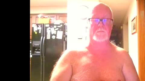 Snapshot of pussylover1365 chatting on November 2025 12:42:02 AM pussylover1365 online show from November 2025 12:42:02 AM