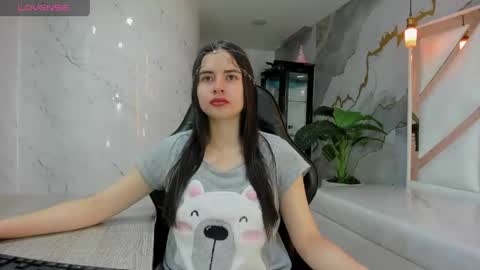 Qetsyah online show from April 2026 01:50:02 PM