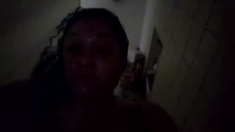 Snapshot of queen1309499253 chatting on November 2025 04:19:02 PM queen1309499253 online show from November 2025 04:19:02 PM