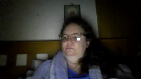 Snapshot of queen2118694 chatting on February 2026 10:47:02 AM naughty Queen online show from February 2026 10:47:02 AM