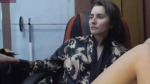 Lola online show from March 2025 04:33:02 PM