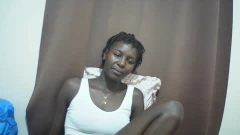 Snapshot of queen_0012 chatting on May 2026 10:50:01 PM asher online show from May 2026 10:50:01 PM
