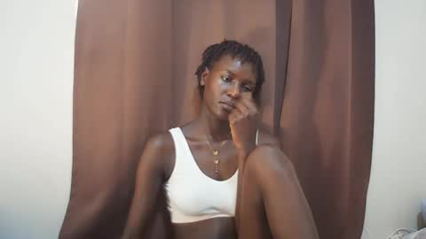 Snapshot of queen_0012 chatting on May 2026 12:00:02 PM asher online show from May 2026 12:00:02 PM