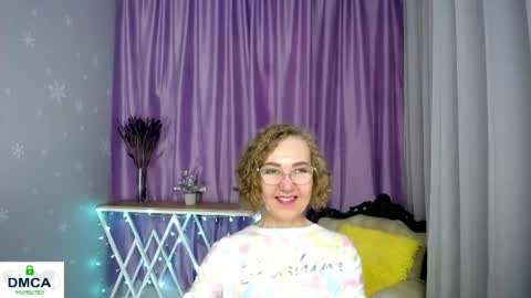 Snapshot of queen_a_n_i chatting on May 2026 07:56:02 AM A N I Ill be here on December 1st online show from May 2026 07:56:02 AM