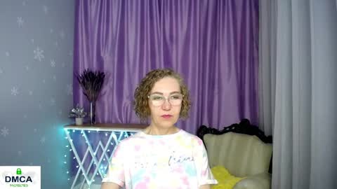 Snapshot of queen_a_n_i chatting on May 2026 08:00:01 AM A N I Ill be here on December 1st online show from May 2026 08:00:01 AM