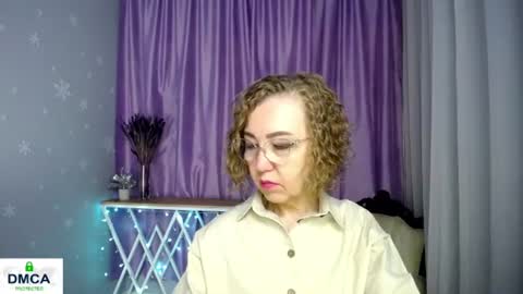 Snapshot of queen_a_n_i chatting on June 2026 04:58:02 AM A N I Ill be here on December 1st online show from June 2026 04:58:02 AM