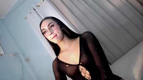 Snapshot of queen_danaya chatting on July 2026 06:18:01 PM queen_danaya online show from July 2026 06:18:01 PM