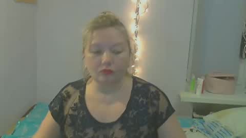 queen_jane8 online show from February 2025 03:15:02 PM