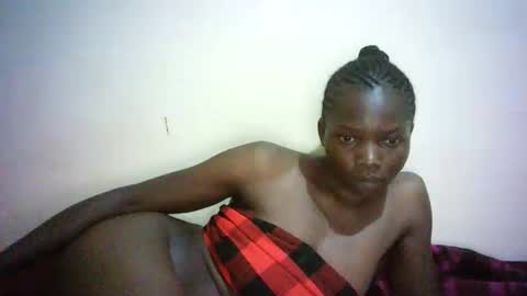 queen_joan online show from February 2025 07:12:02 PM