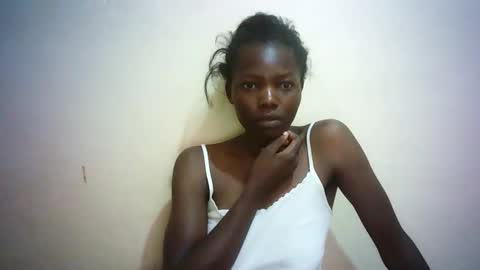 queen_joan online show from February 2025 04:54:01 AM