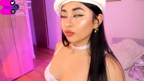 Liana  online show from January 2025 10:05:02 AM