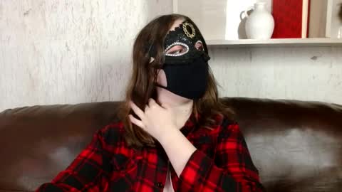 Nora online show from May 2026 11:00:01 PM