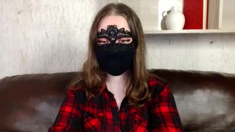 Nora online show from May 2026 10:04:01 PM