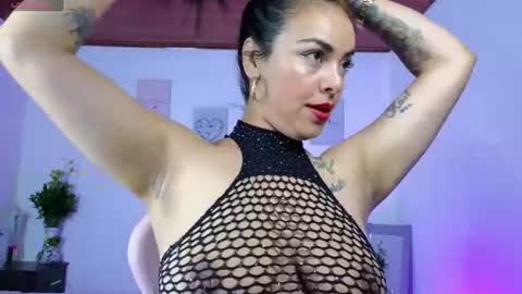 Snapshot of queen_nyxx chatting on July 2026 10:20:01 PM QueenNyx online show from July 2026 10:20:01 PM