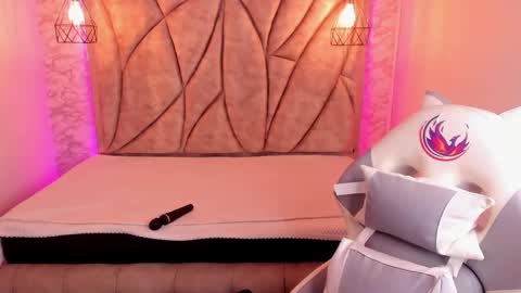   online show from January 2025 05:55:02 PM