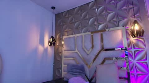 Snapshot of queen_perla_ chatting on April 2026 12:07:01 PM online show from April 2026 12:07:01 PM