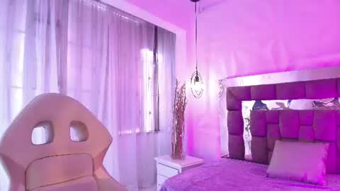 Snapshot of queen_perla_ chatting on July 2026 06:10:02 PM online show from July 2026 06:10:02 PM