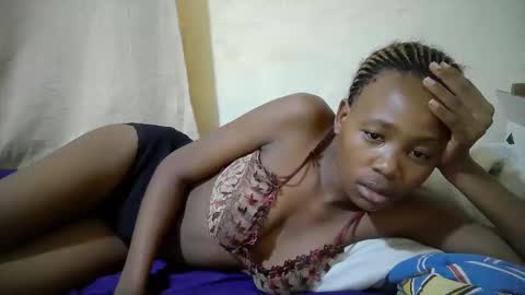 queen_slender online show from April 2026 10:08:01 AM