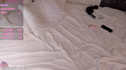 Kim online show from March 2025 06:11:02 PM