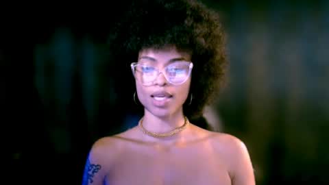 Snapshot of queendom_ing chatting on July 2026 04:47:02 AM Sweet Goddess online show from July 2026 04:47:02 AM