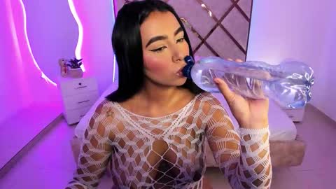 Maria Del Mar online show from March 2026 08:47:02 PM