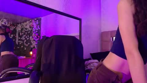 QUEENJEENN online show from September 2025 06:06:02 AM