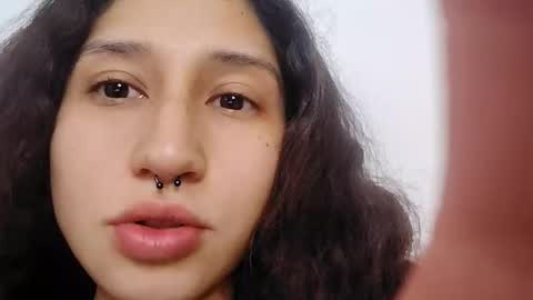 Snapshot of queenjenn__ chatting on May 2026 02:40:02 AM QUEENJEENN online show from May 2026 02:40:02 AM
